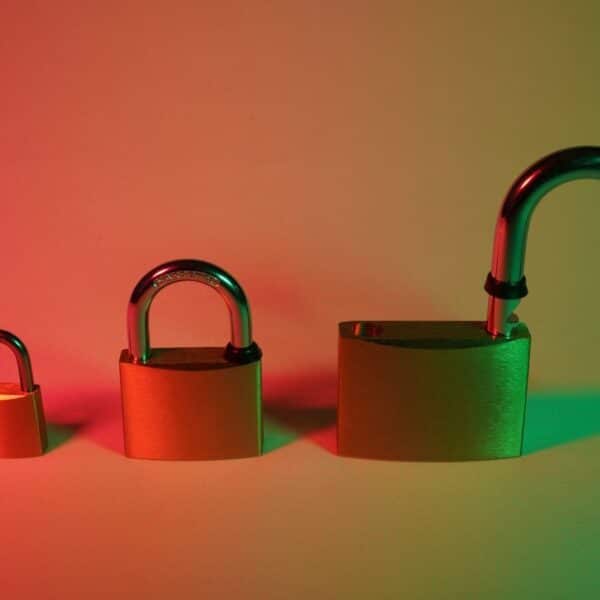 Golpes se espalhando por canais de confiança no Brasil