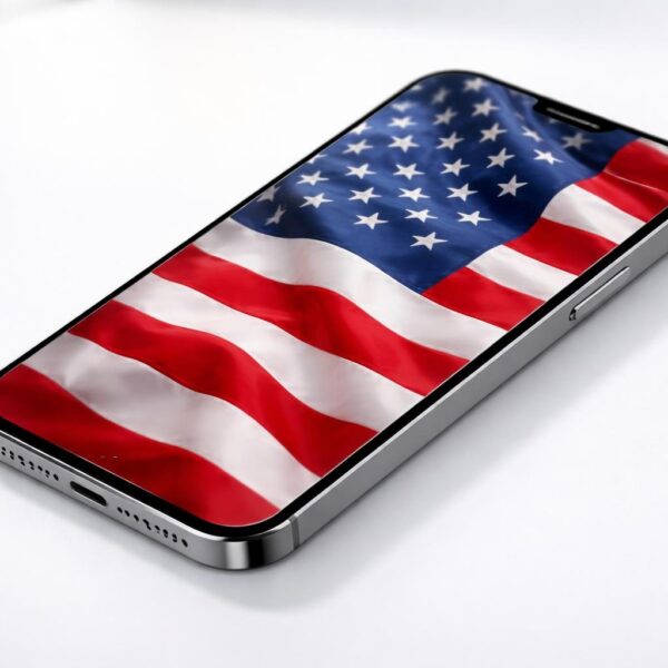 Um iPhone moderno com a tela exibindo a bandeira americana, sobre uma superfície branca limpa.