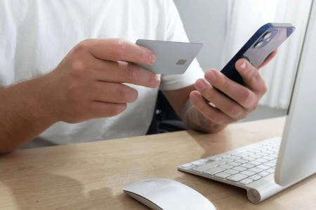 Vale a pena comprar em outlets online? Dicas para garantir as melhores ofertas